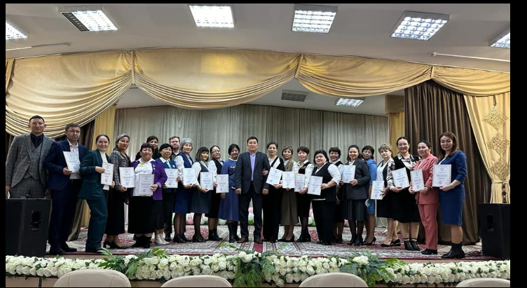 Almaty region білім басқармасы әдіскерлерімен ұйымдастырылған "PISA зерттеулерінің балама тапсырмаларын  құрастырудағы негізгі басымдықтар" тақырыбында өткен семинар